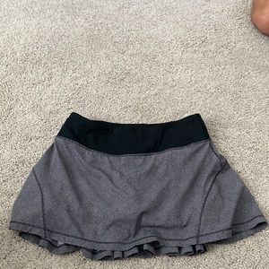 Lululemon tennis/sport skirt